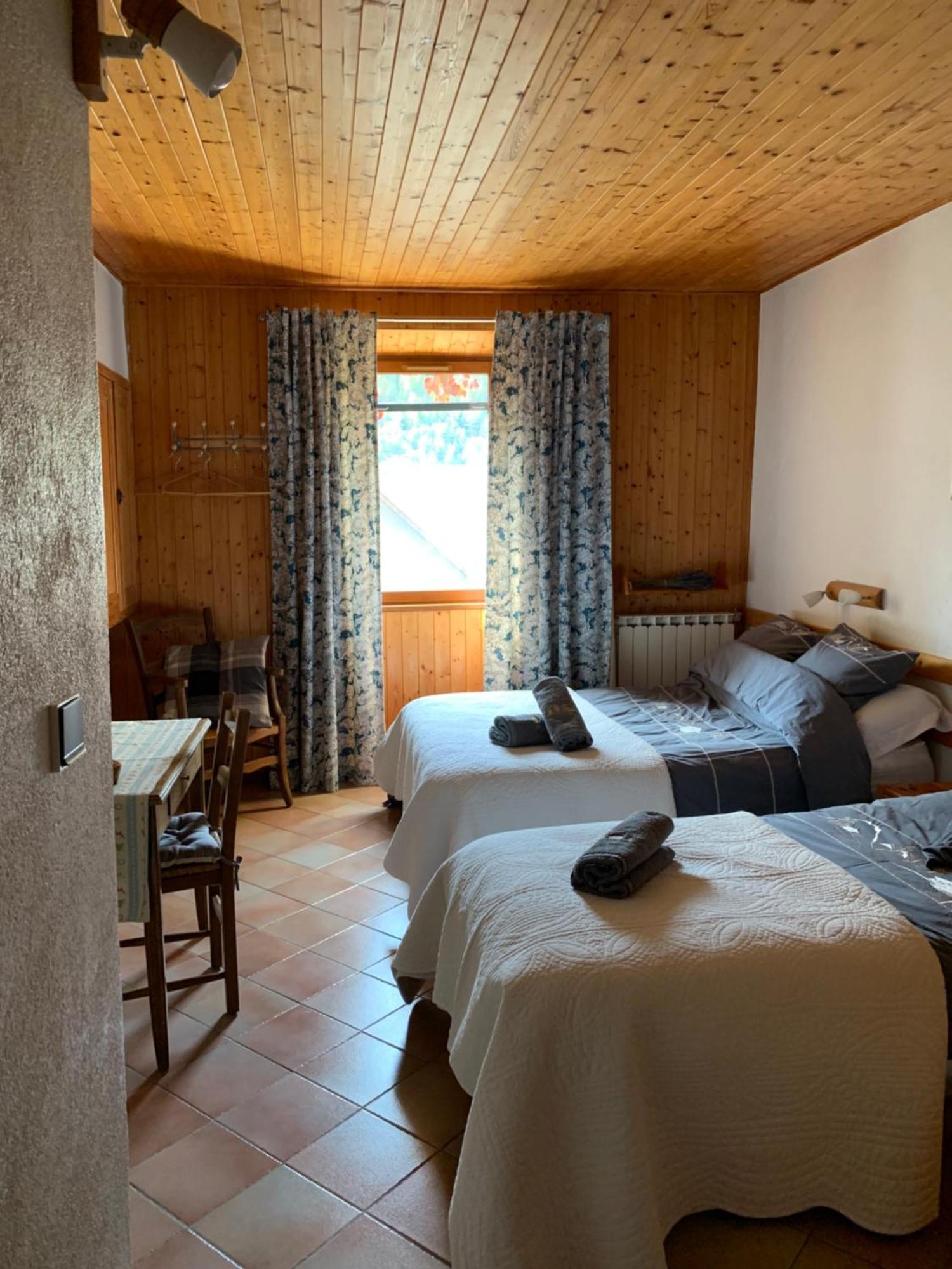 Saint-Étienne-en-Dévoluy La Tourtette B&B 외부 사진